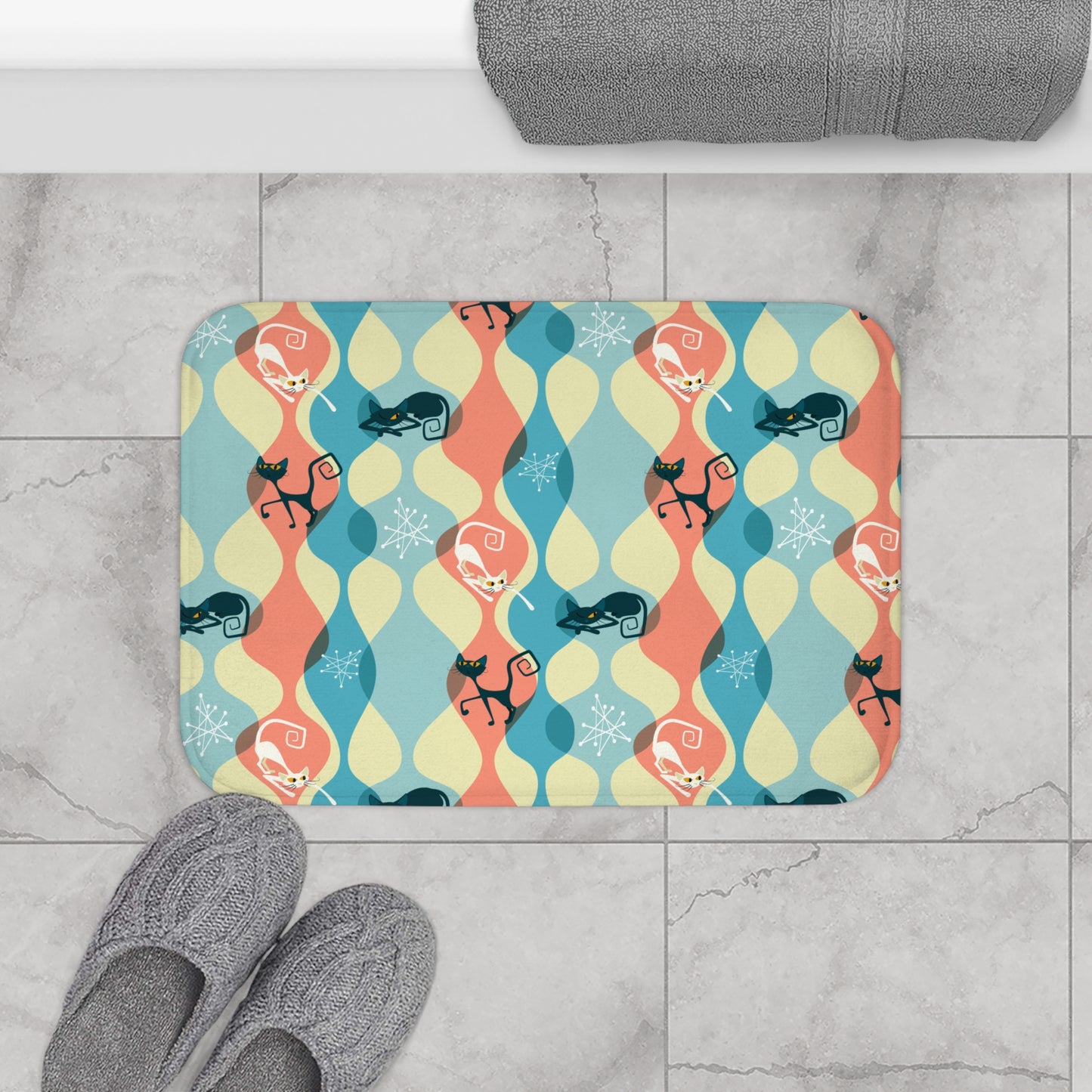 Retro Atomic Cat Mid Century Modern Multicolor Bath Mat