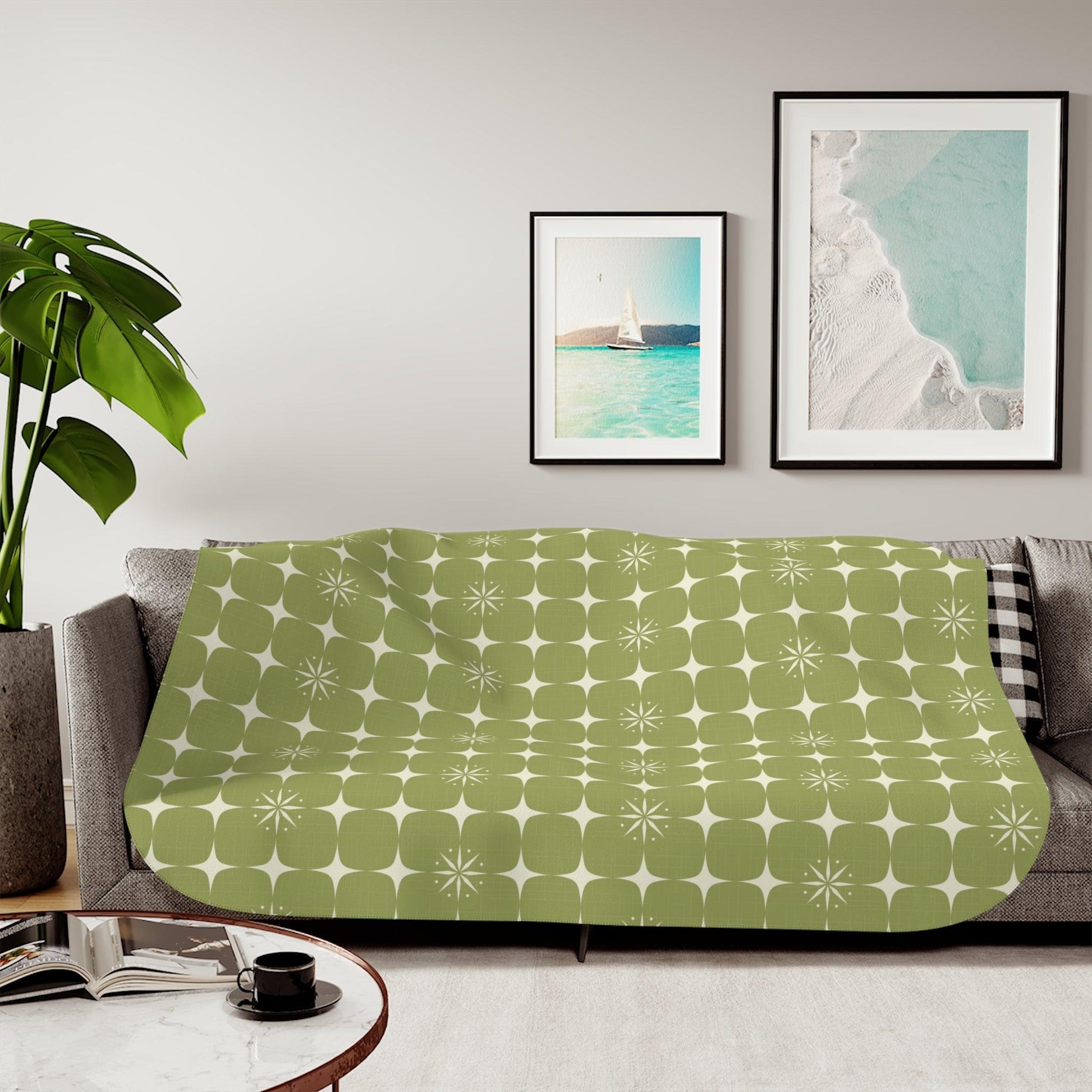 Retro Atomic Starburst Mid Century Mod Green Sherpa Blanket | lovevisionkarma.com