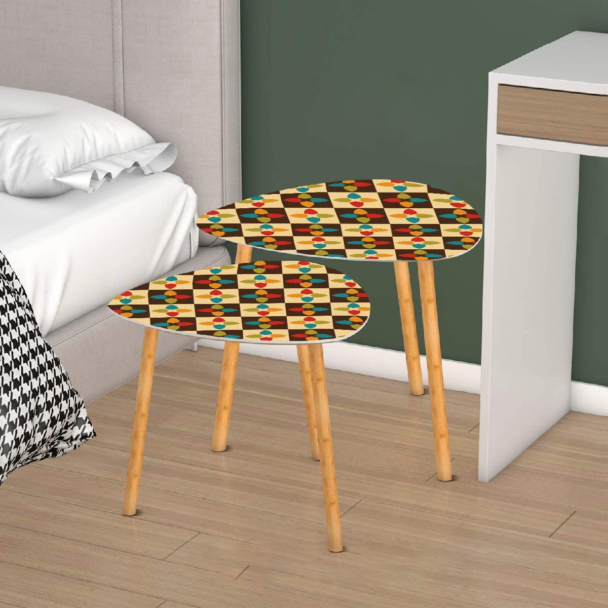 Retro 60s 70s Mid Century Modern Multicolor Nesting Accent Tables