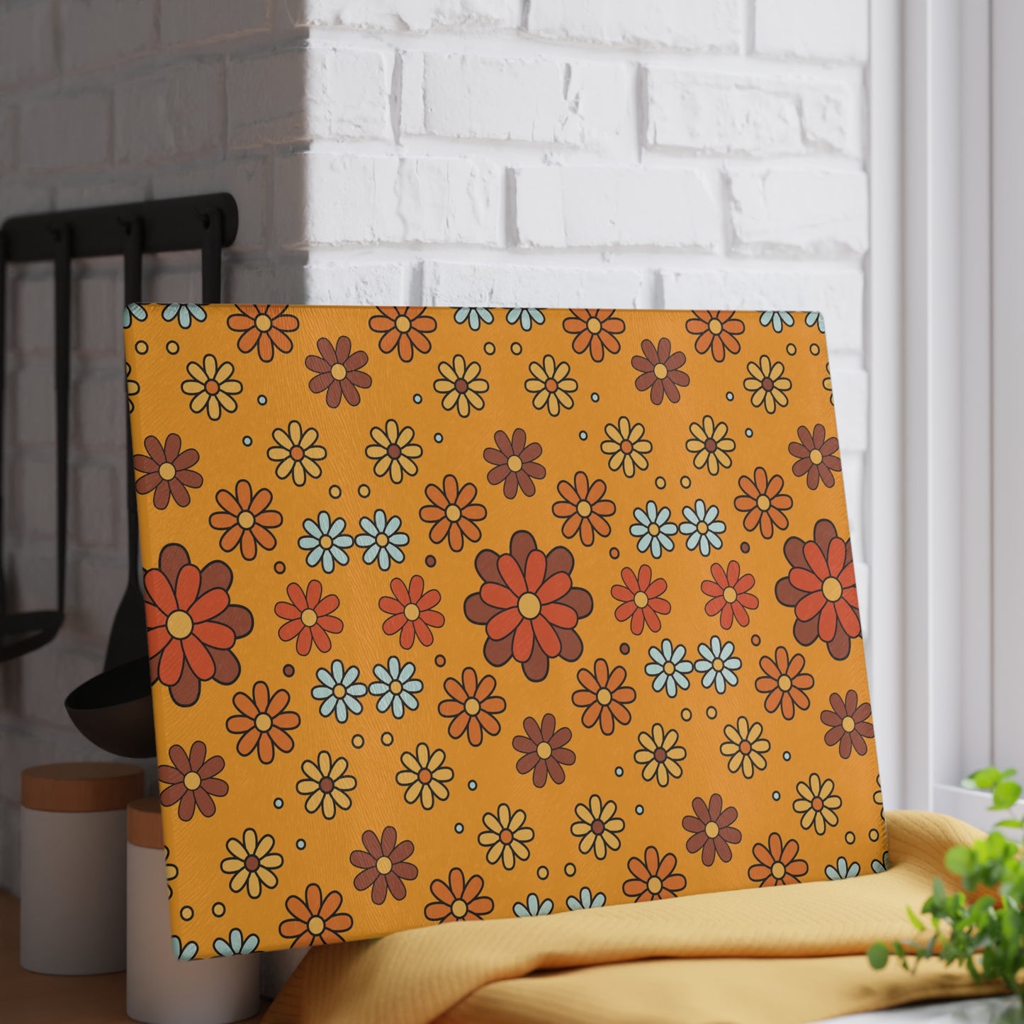 Retro 60s 70s Groovy Mod Daisy Floral Mid Century Orange & Brown Glass Cutting Board