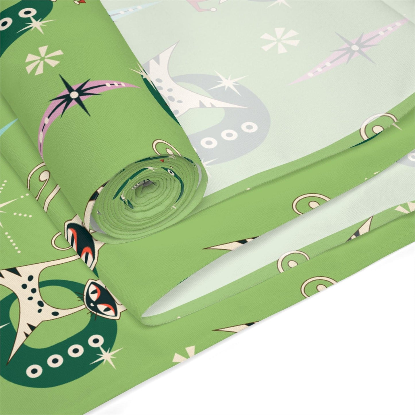 Retro 1950s Christmas Atomic Kitties in Santa Hats Vintage Green Table Runner | lovevisionkarma.com
