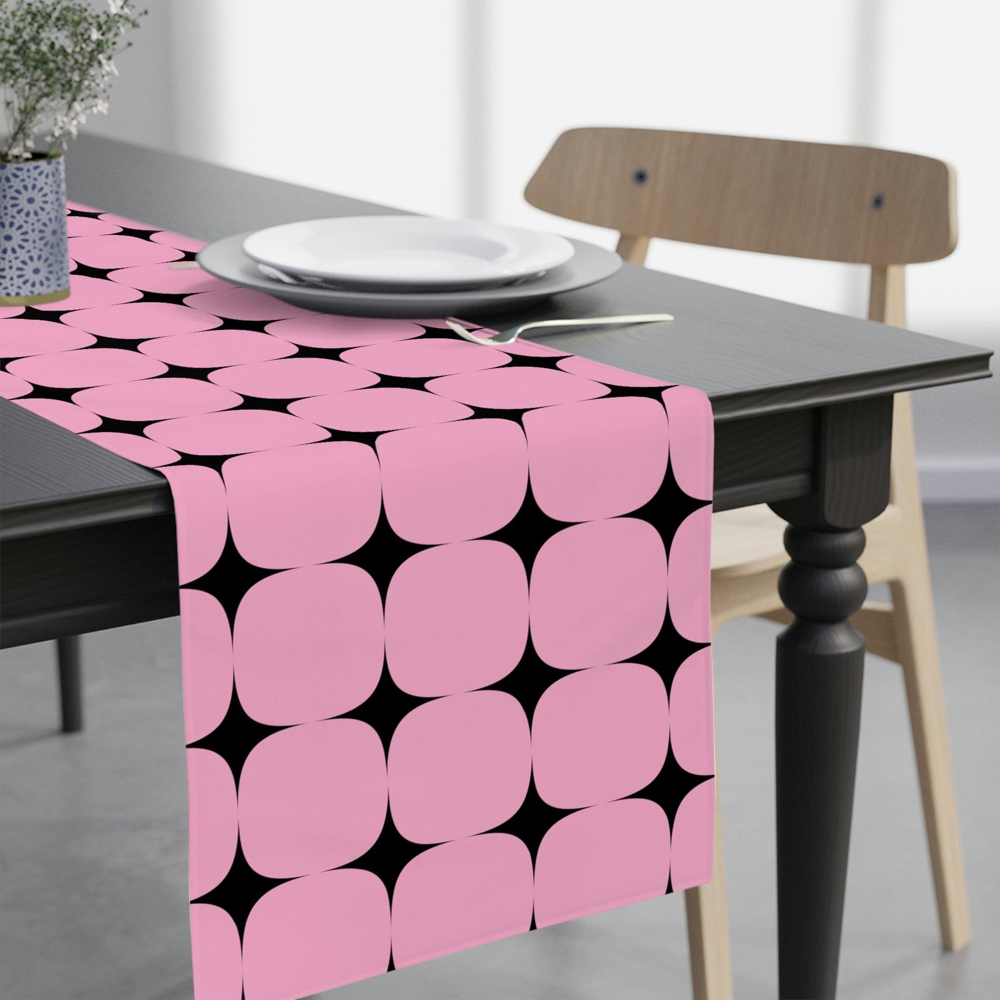 Retro Atomic Burst Mid Century Pink and Black Table Runner | lovevisionkarma.com