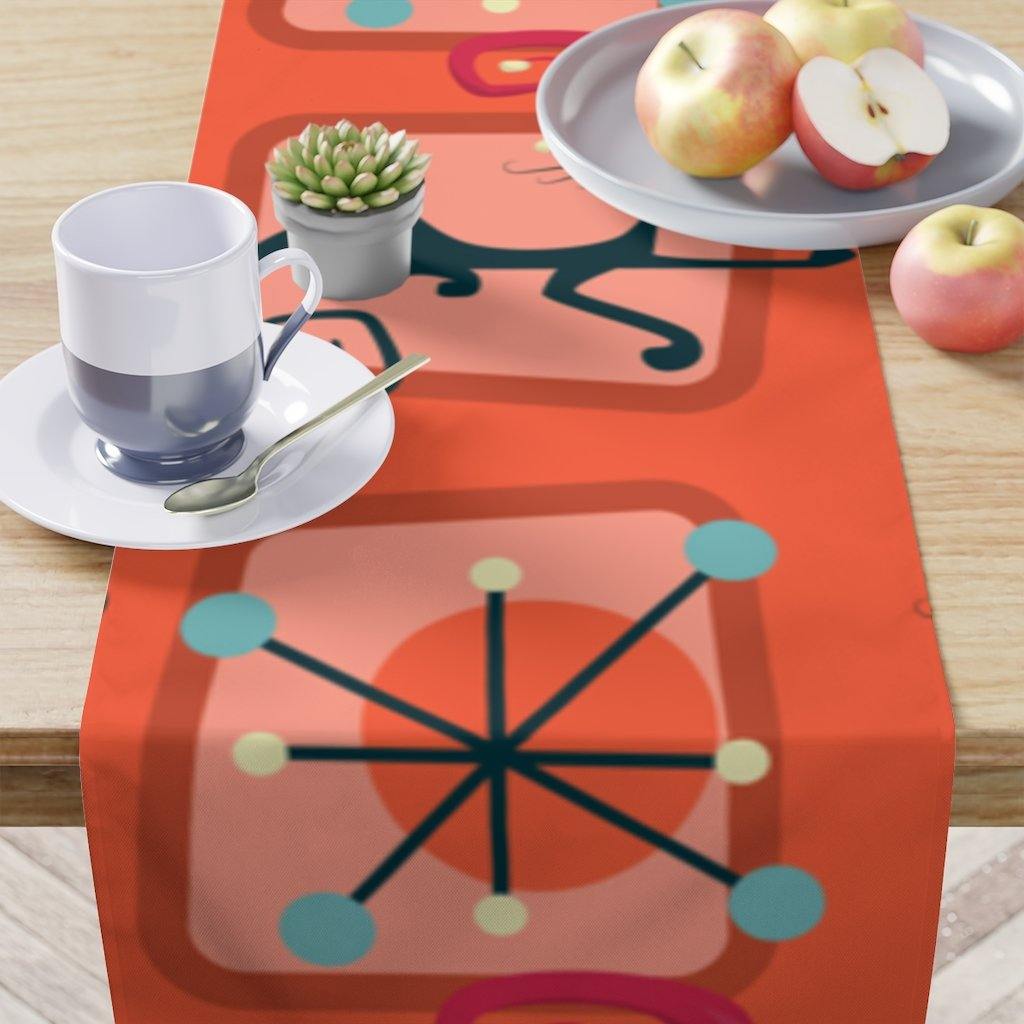 Christmas Cat Mid Century Mod Table Runner, Red Retro Table Linens | lovevisionkarma.com