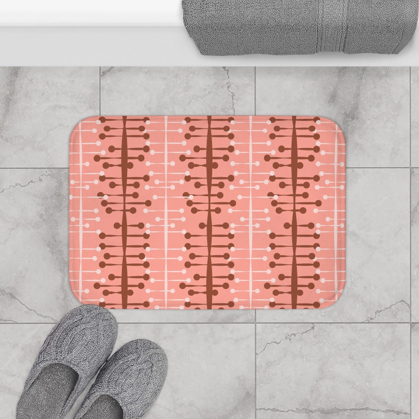 1950's Mid Century Mod Retro Lines Pink Bath Mat