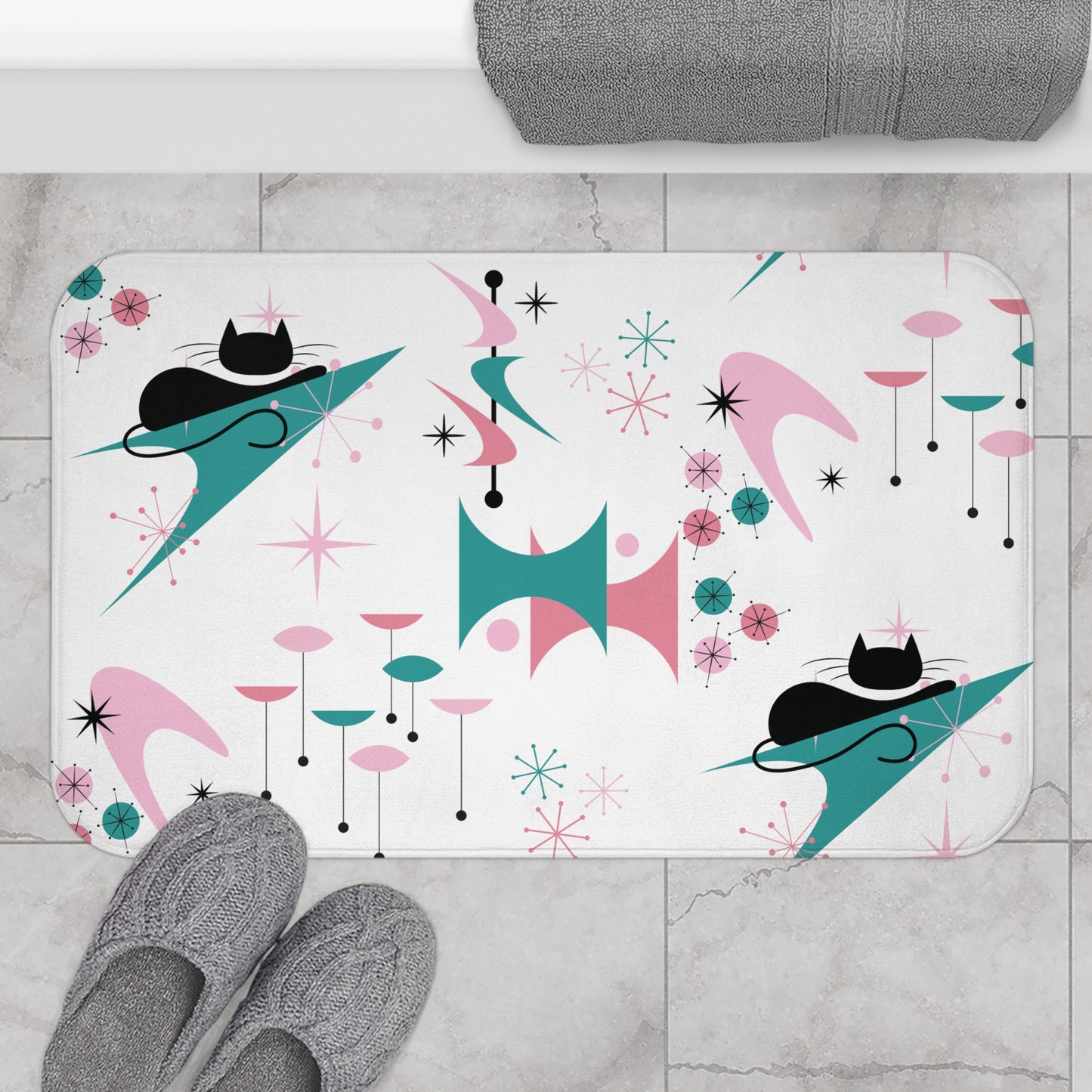 Retro 50s Atomic Black Cat, Boomerang & Starburst MCM Pink, Teal-Green & White Bath Mat