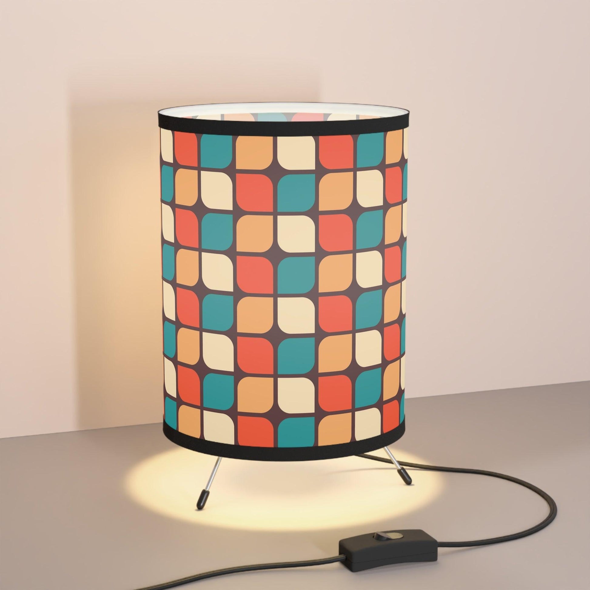 Retro Mid Century Geometric Multicolor Tabletop Tripod Lamp | lovevisionkarma.com