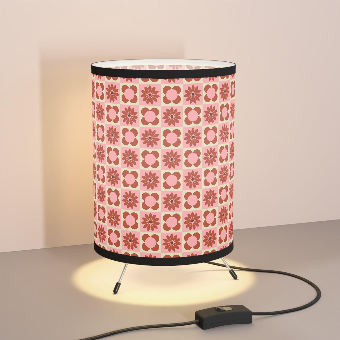 Retro 50s 60s Mid Century Mod Pink & Red Tabletop Accent Lamp | lovevisionkarma.com