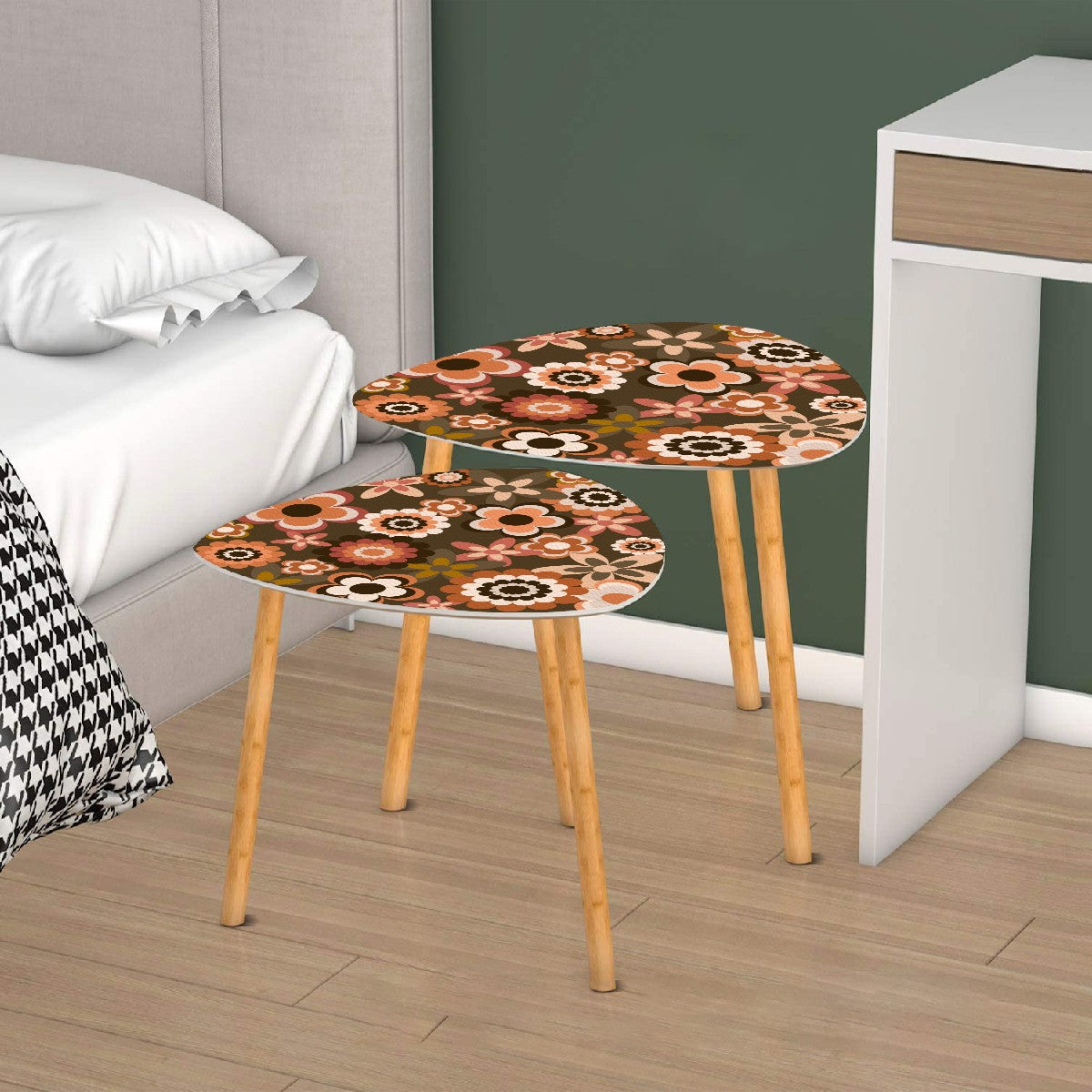 Retro 60s 70s Groovy Flowers Boho MCM Brown Nesting Accent Tables