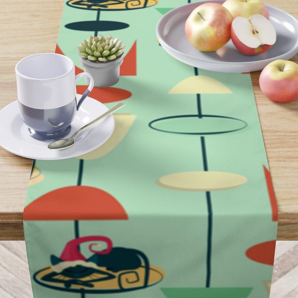 Christmas Atomic Cat Table Runner Green Retro Table Linens | lovevisionkarma.com