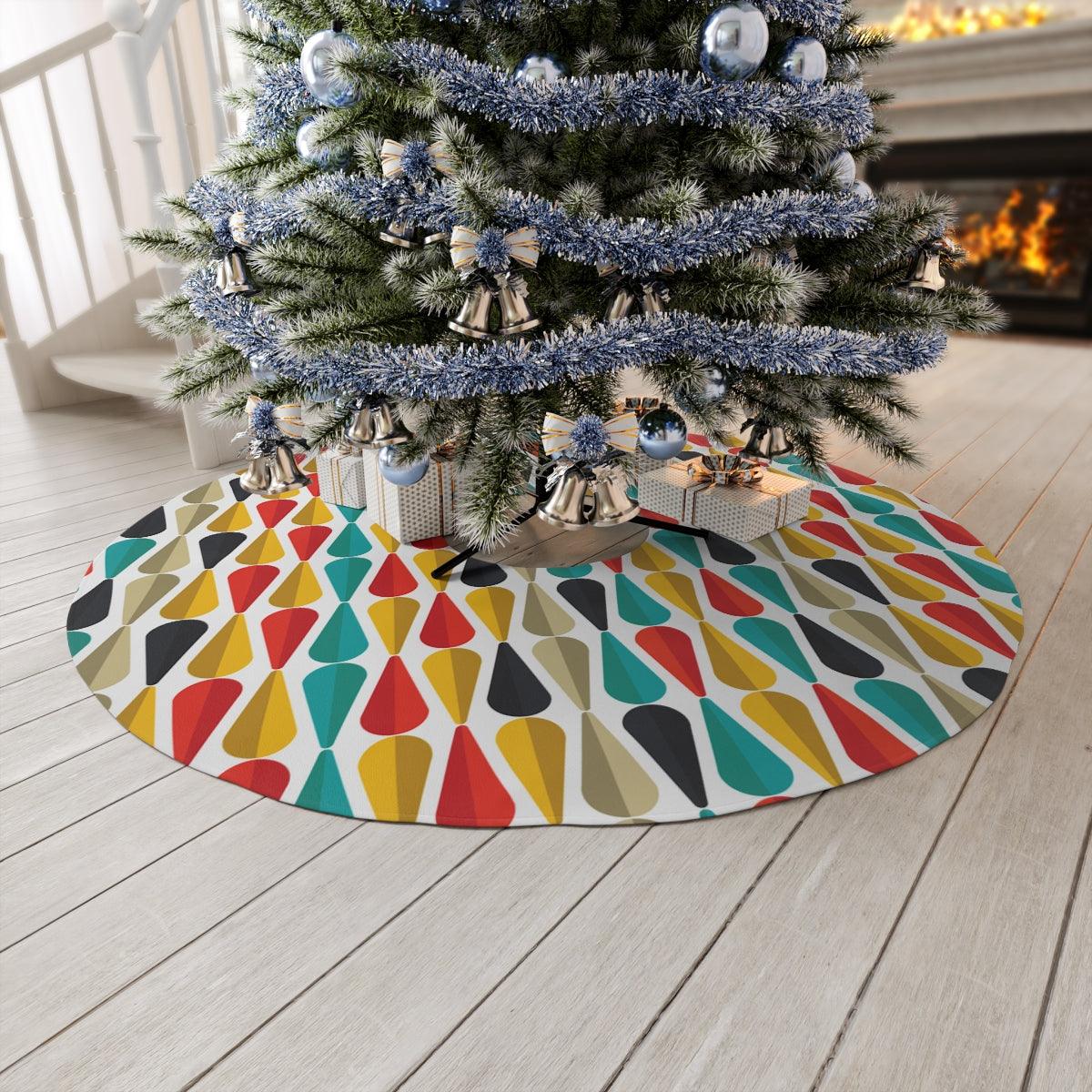 Retro Mid Century Modern Geometric Christmas Tree Skirt | lovevisionkarma.com