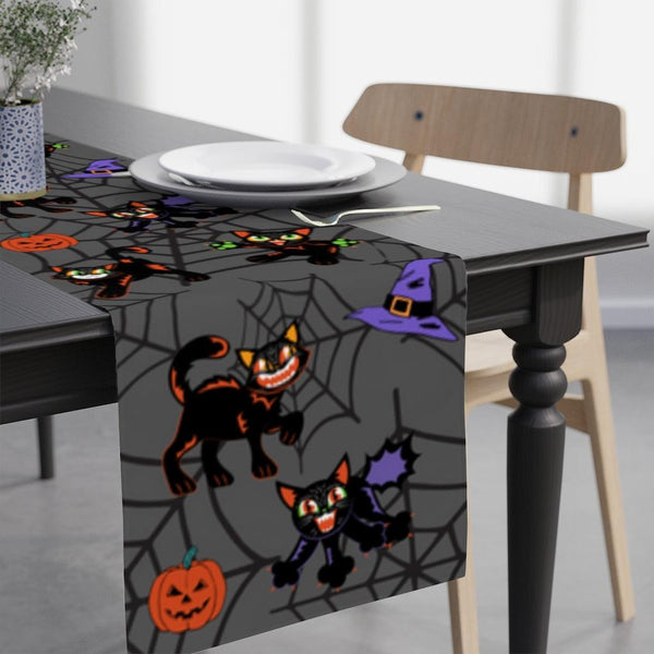 Halloween Mid Century Black Cats MCM Table Runner | lovevisionkarma.com